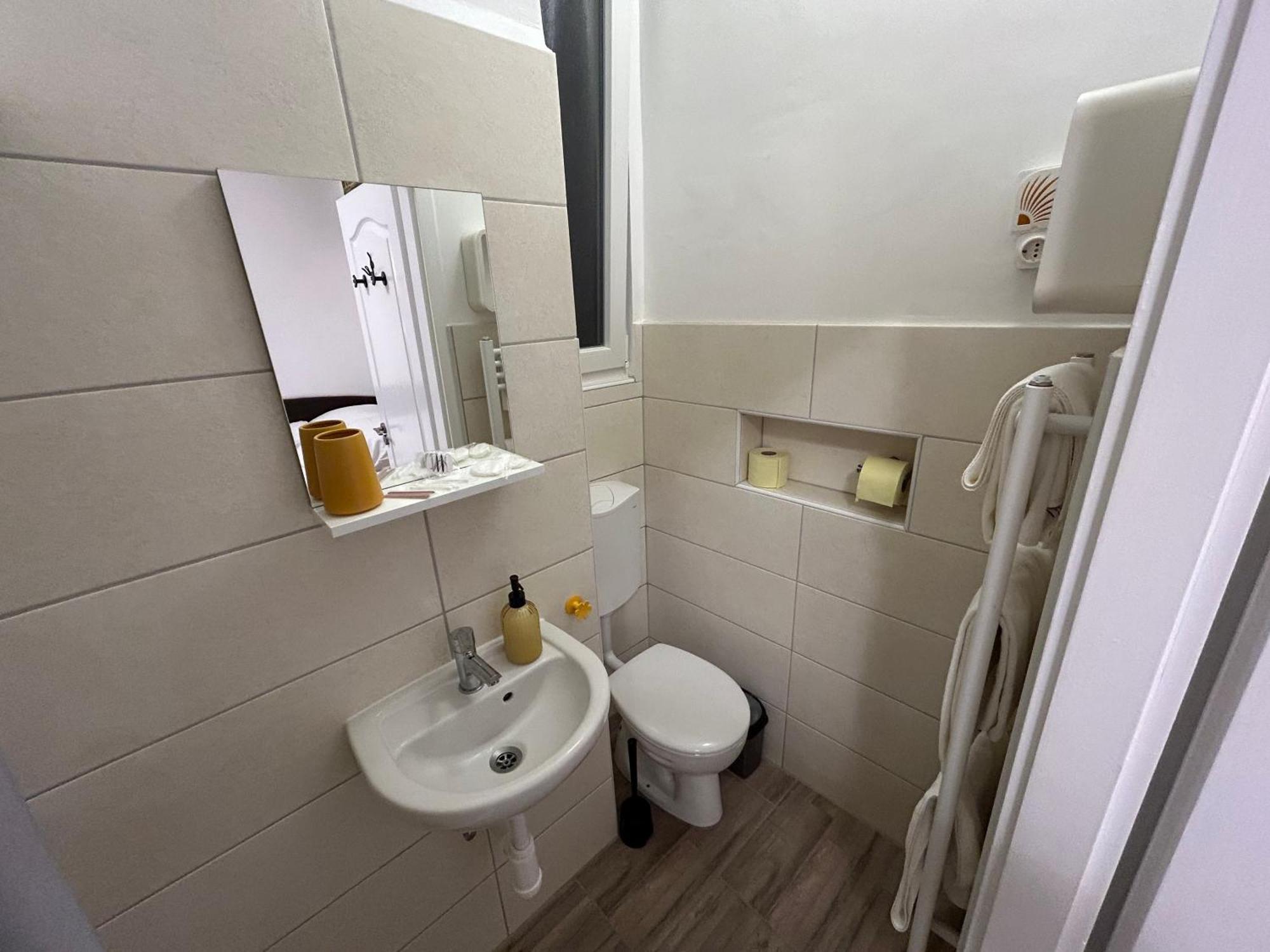 Central Boulevard Apartman Budapeszt Zewnętrze zdjęcie